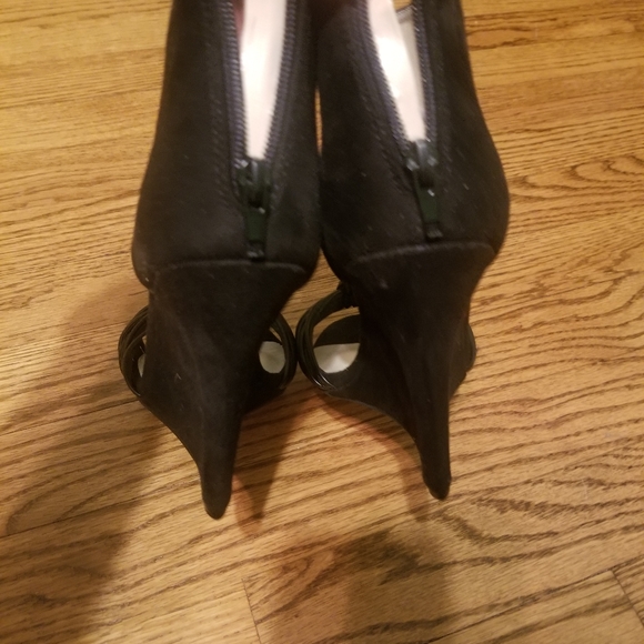 black wedge sandals - Picture 6 of 8